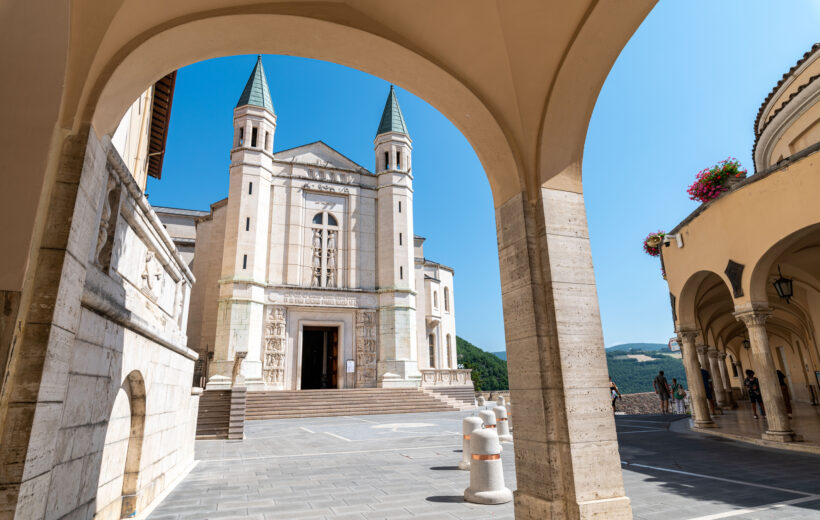 Religious Italy with the Angelus in Rome